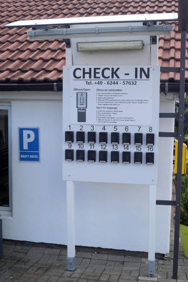 Kraft Hotel A61 Worms - Alzey Gundersheim エクステリア 写真
