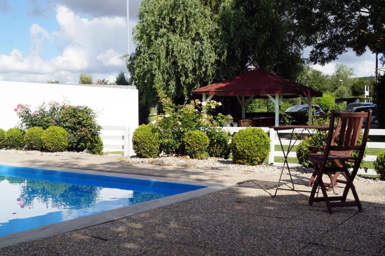 Kraft Hotel A61 Worms - Alzey Gundersheim エクステリア 写真
